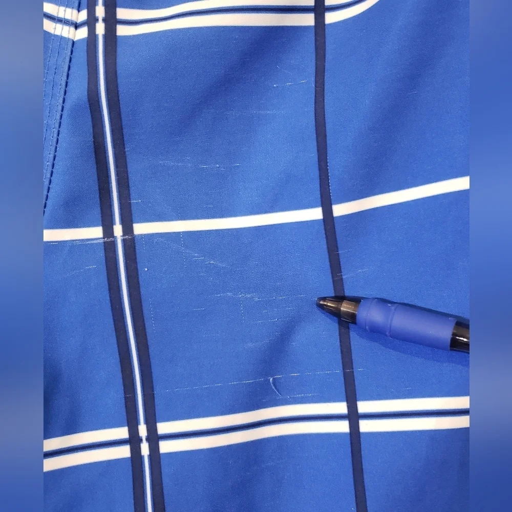 The North Face Blue White Black Plaid Boardshorts Size 36
